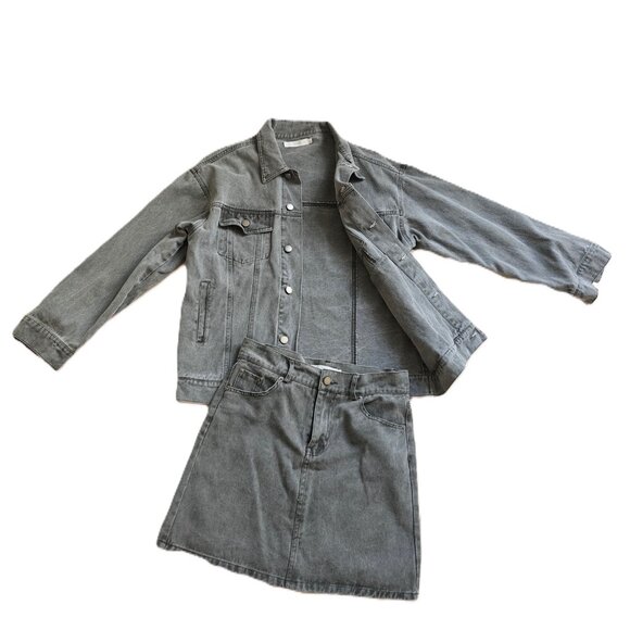 Gray Denim Set (Jacket + Skirt) - Picture 1 of 13